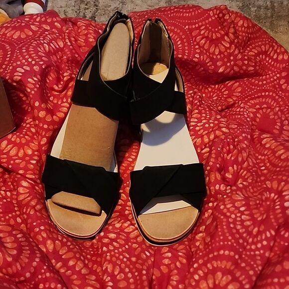 Life Stride sandles size 11 perfect condition - Picture 1 of 7